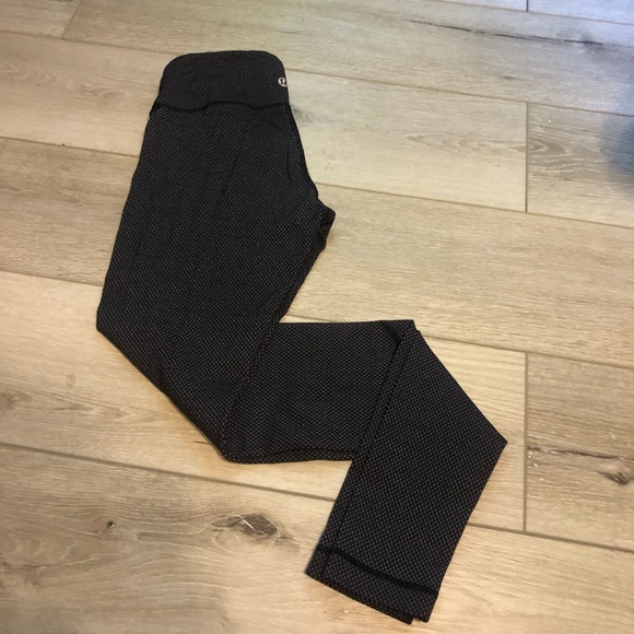 Lululemon Wunder Under Diamond Dot Leggings - Picture 3 of 11